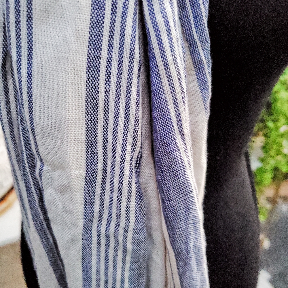 SCARF - Picture 3 of 9